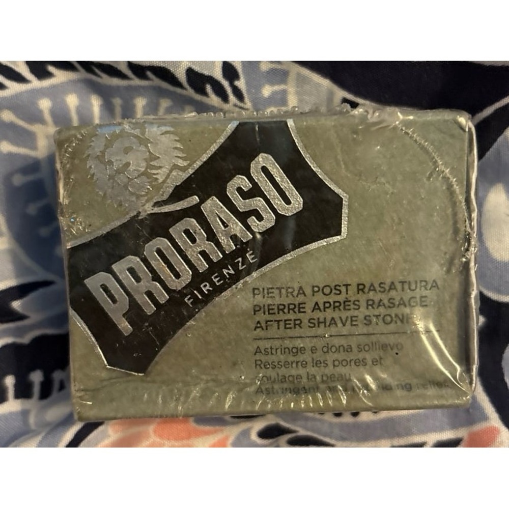 NEW Proraso Men's Post Shave Stone - Reduce Redness/Soothes & Tones Skin